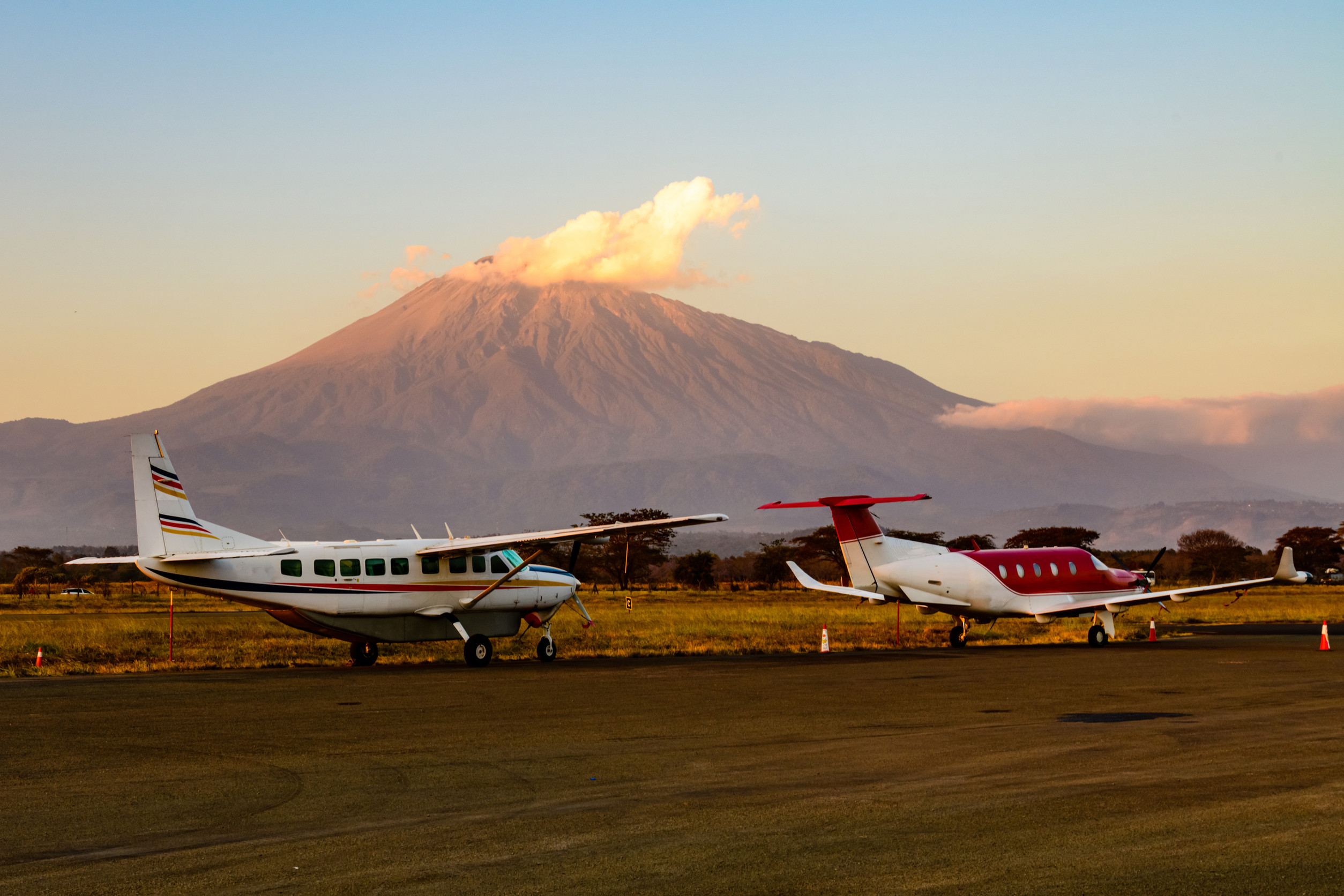 Domestic Flights: Best for Long-Distance Travel