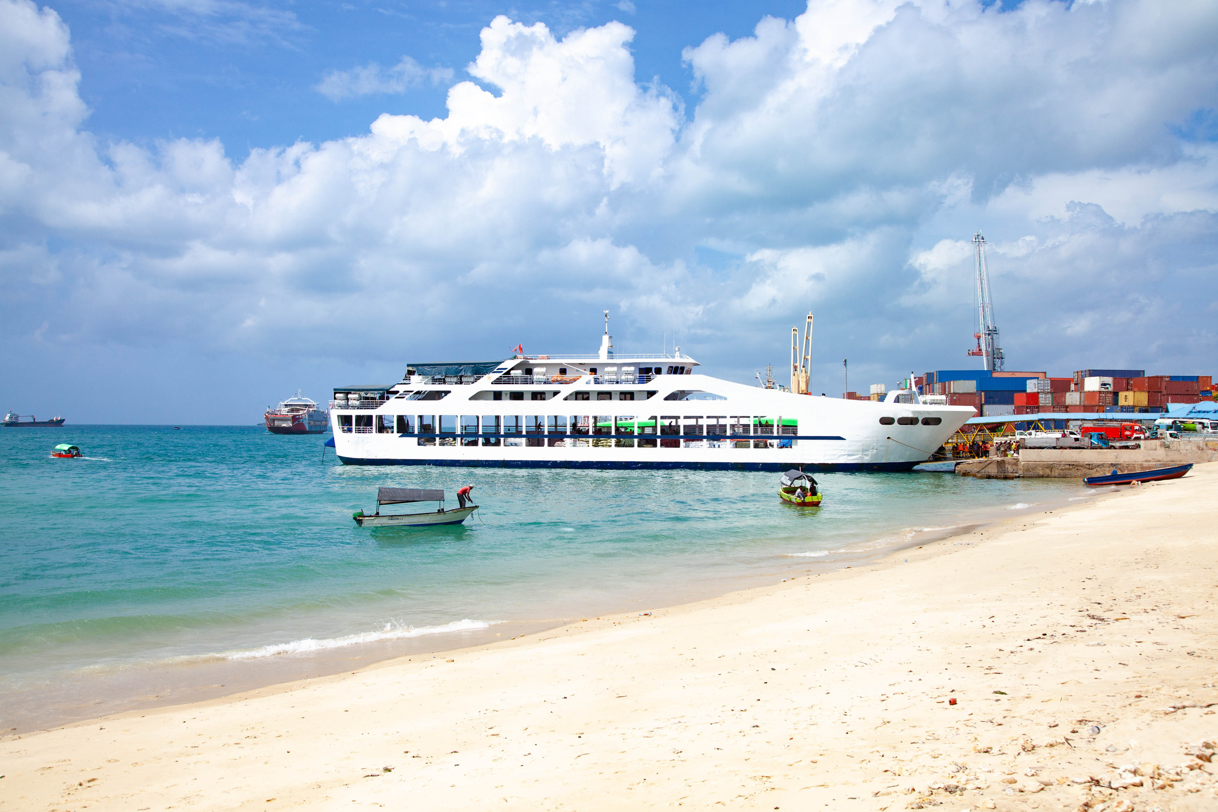 Ferries & Boats: Getting to Zanzibar & Islands